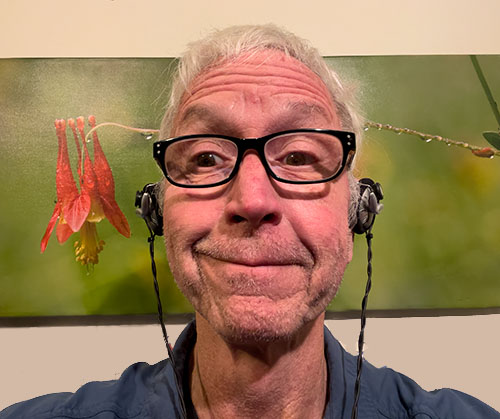 Lang with headset prototype