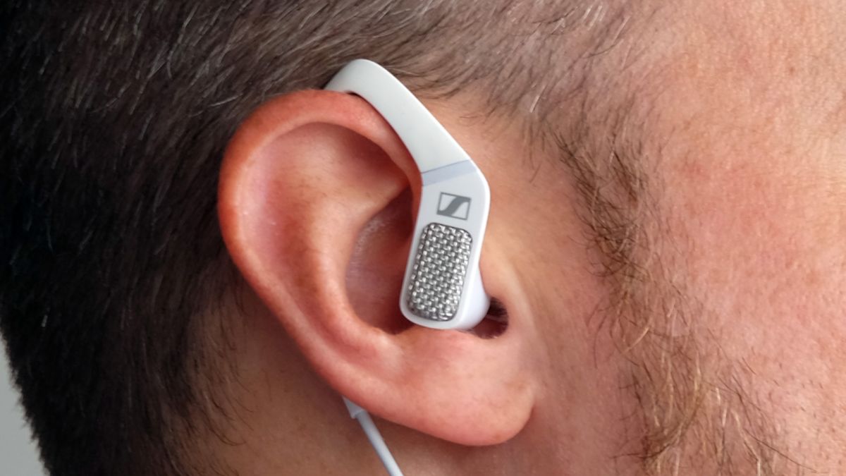 Ambeo Smart Headset | Hear Birds Again